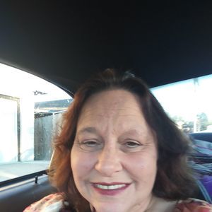 Meet your Posher, Dawn